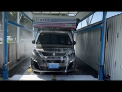 O nosso técnico está a instalar as máquinas de lavar carros para um cliente em Taiwan!