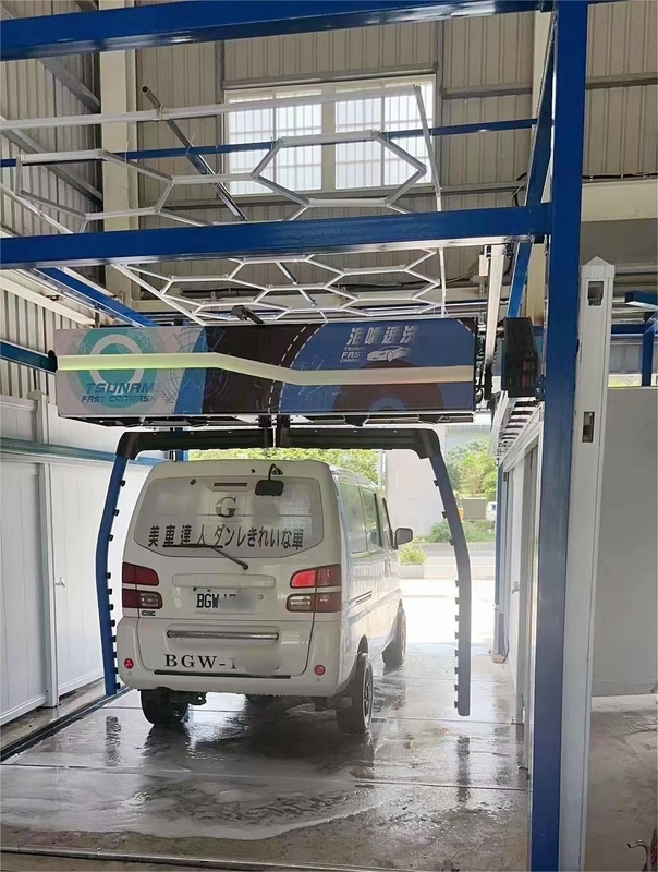 Máquina de lavagem de automóveis sem toque de jato de água de alta pressão para limpeza profissional de dois braços